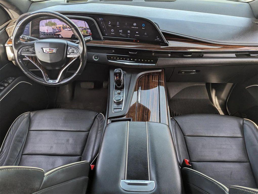 used 2023 Cadillac Escalade ESV car, priced at $55,014
