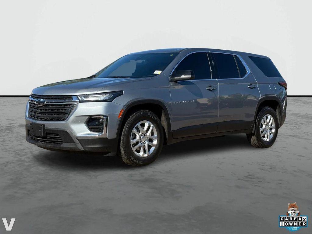 used 2023 Chevrolet Traverse car, priced at $28,669