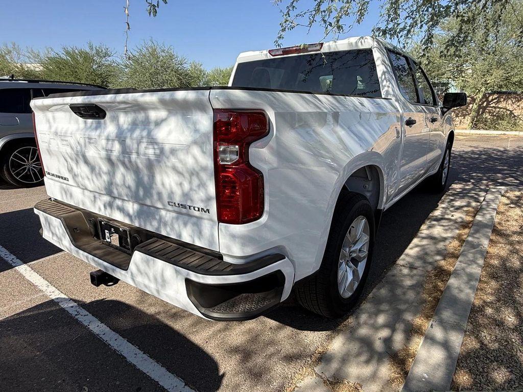 used 2025 Chevrolet Silverado 1500 car, priced at $38,998