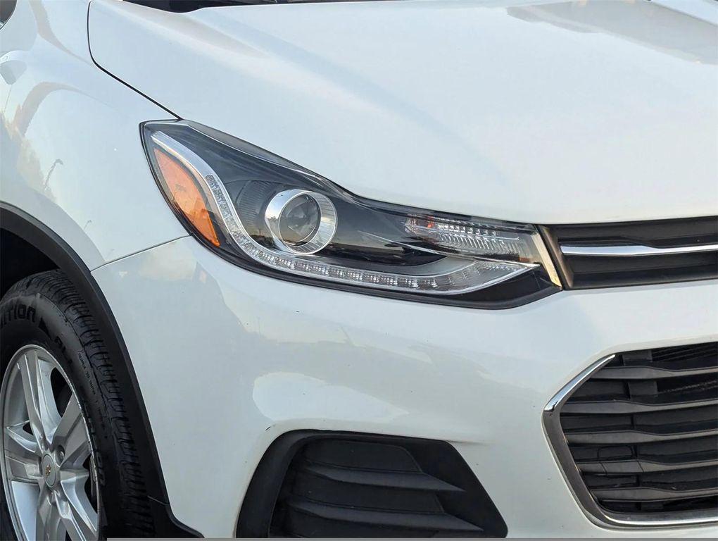 used 2020 Chevrolet Trax car, priced at $12,811