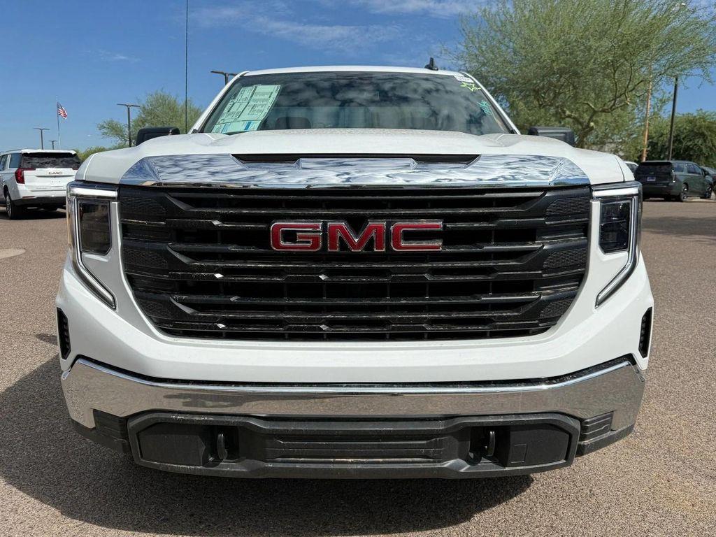 new 2025 GMC Sierra 1500 car, priced at $38,430