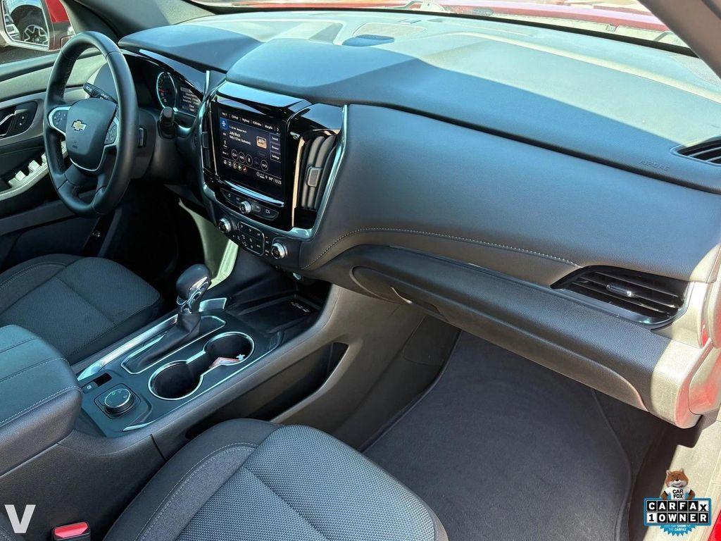used 2023 Chevrolet Traverse car, priced at $35,436