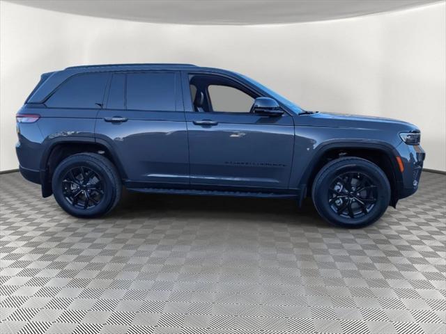 used 2024 Jeep Grand Cherokee car, priced at $35,887