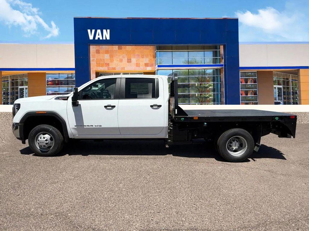 new 2025 GMC Sierra 3500 car, priced at $58,343