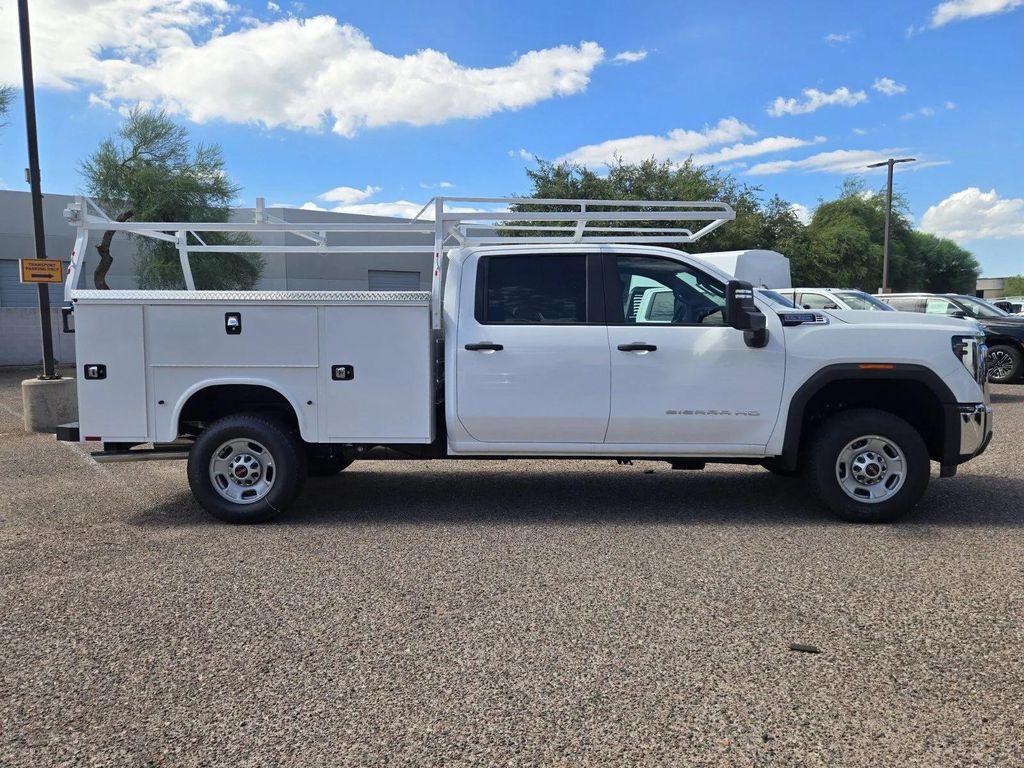 new 2025 GMC Sierra 2500 car, priced at $46,628