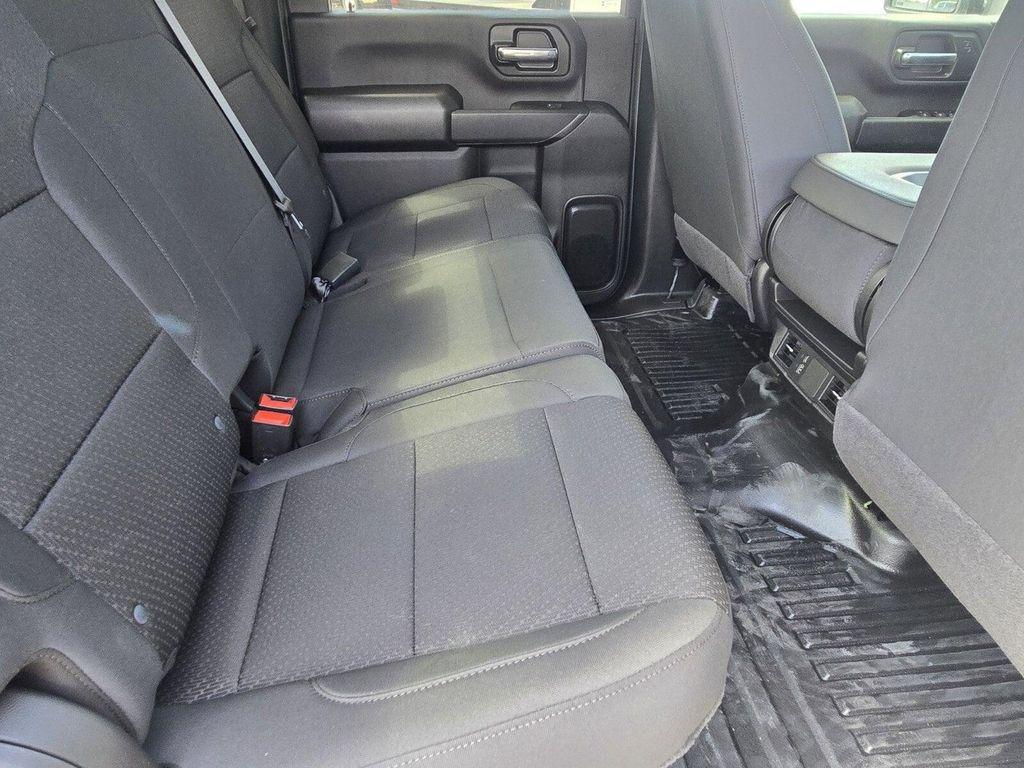 new 2025 GMC Sierra 2500 car, priced at $46,628