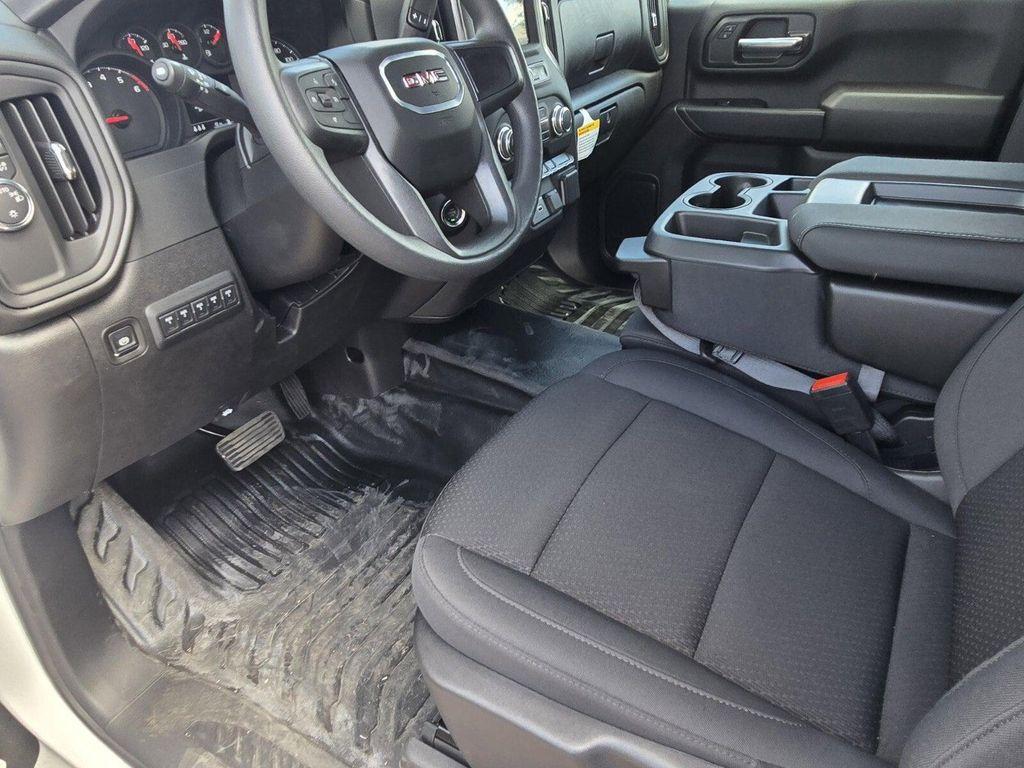new 2025 GMC Sierra 2500 car, priced at $46,628