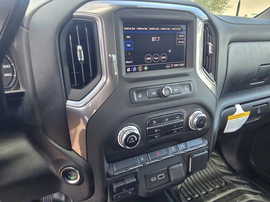 new 2025 GMC Sierra 2500 car, priced at $46,628