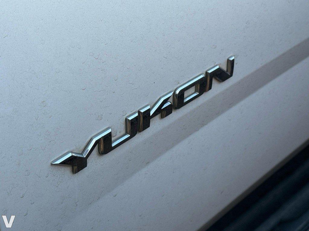 used 2017 GMC Yukon car, priced at $17,628