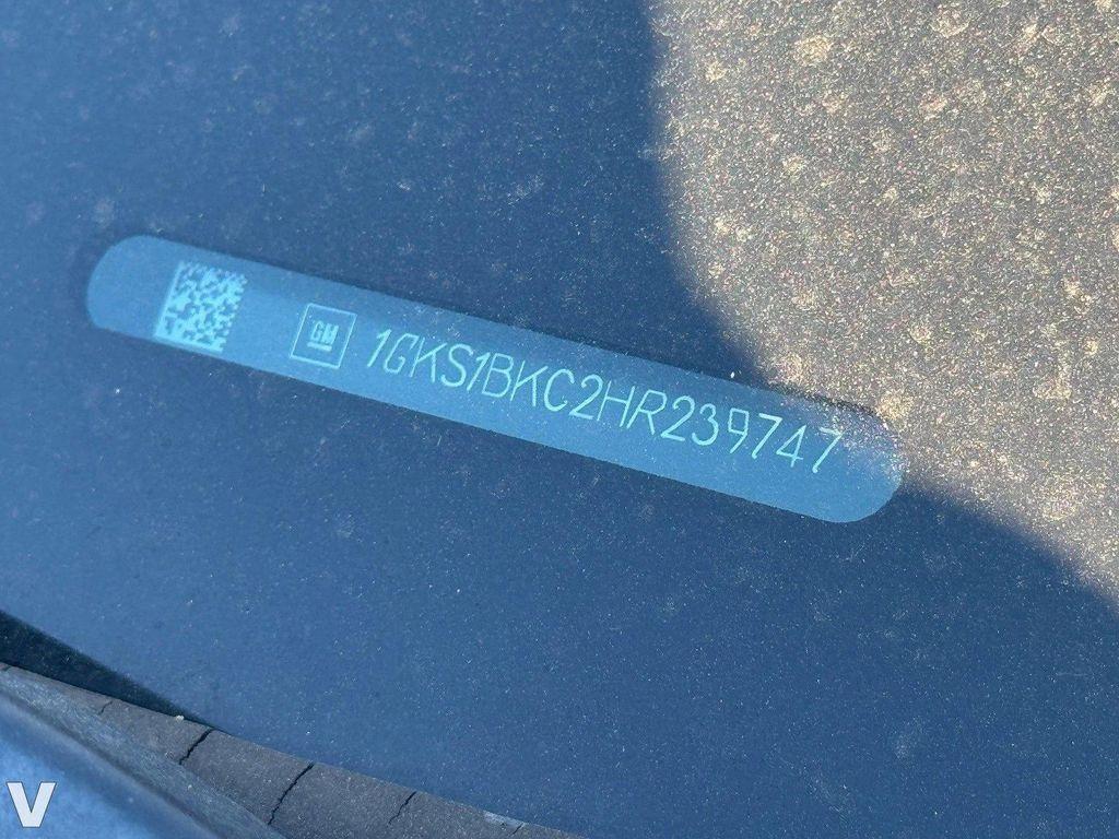 used 2017 GMC Yukon car, priced at $17,628