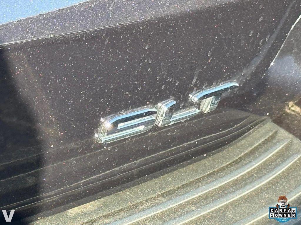 used 2023 GMC Yukon XL car, priced at $59,556