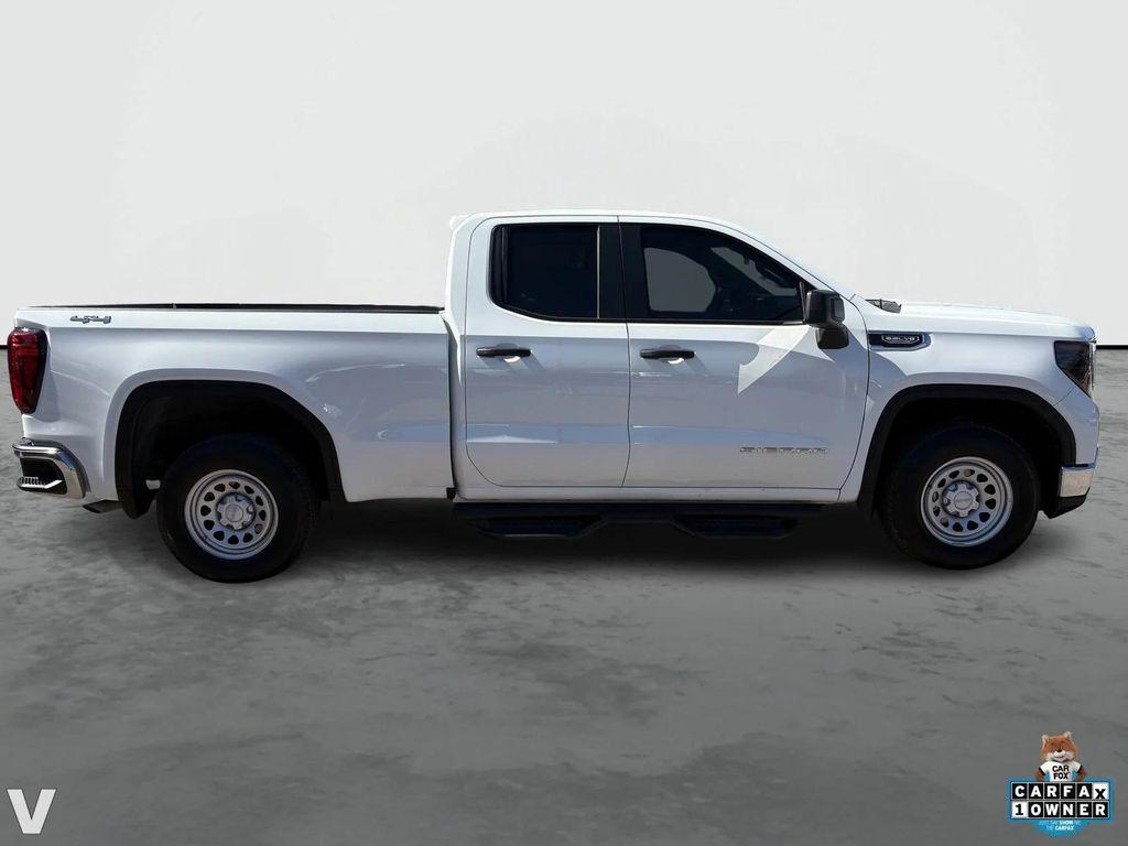 used 2024 GMC Sierra 1500 car, priced at $34,196