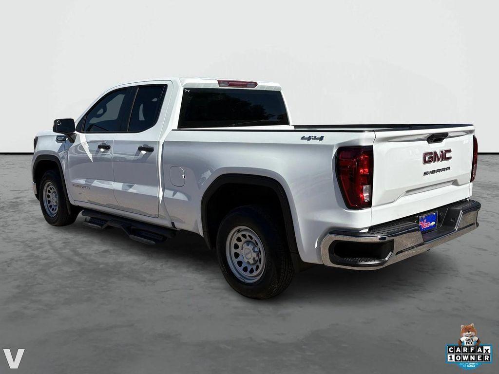 used 2024 GMC Sierra 1500 car, priced at $34,196