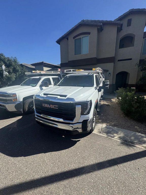 used 2024 GMC Sierra 2500 car, priced at $42,999