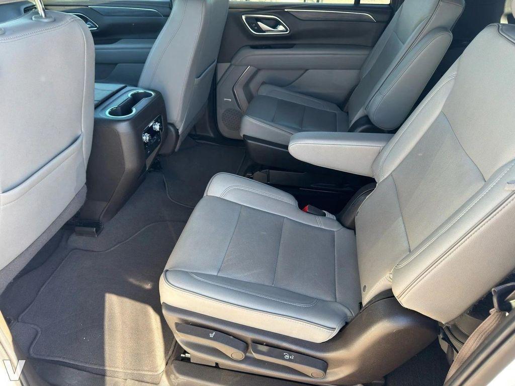 used 2022 GMC Yukon XL car, priced at $45,220