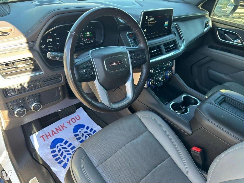 used 2022 GMC Yukon XL car, priced at $45,220