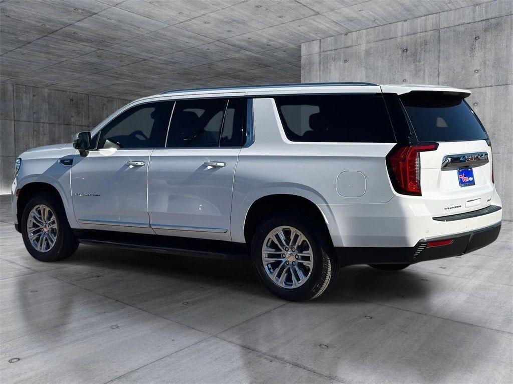 used 2022 GMC Yukon XL car, priced at $45,220