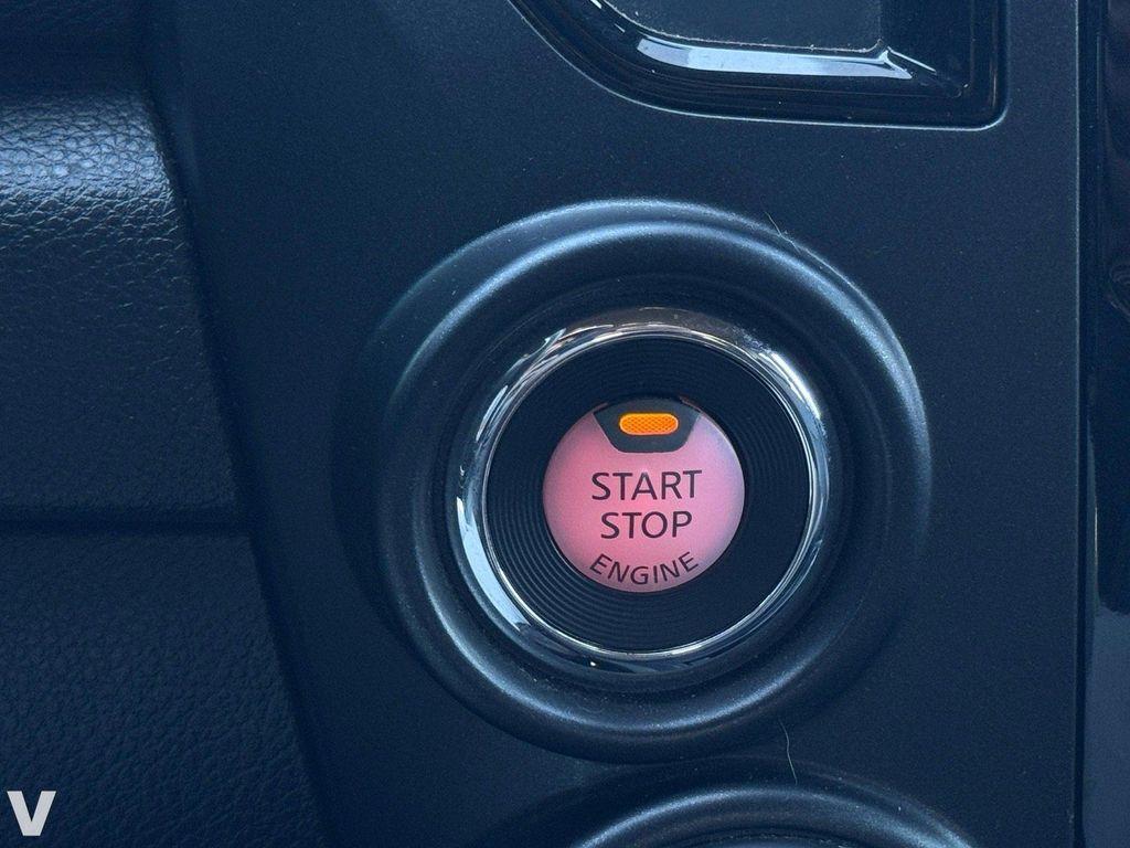 used 2021 Nissan Titan car, priced at $31,302