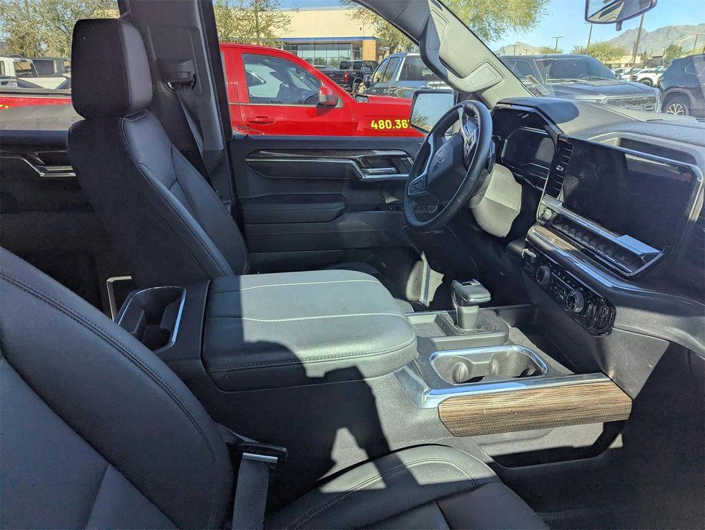 used 2025 Chevrolet Silverado 1500 car, priced at $49,990