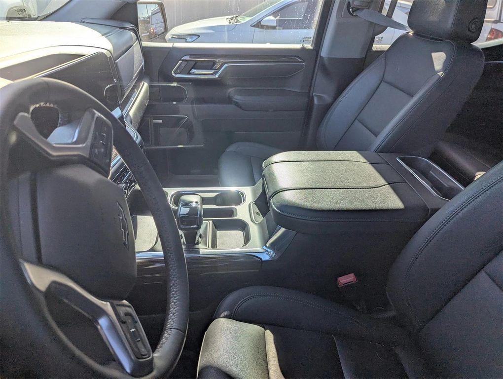 used 2025 Chevrolet Silverado 1500 car, priced at $49,990