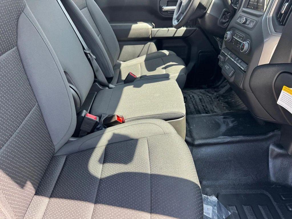 new 2025 Chevrolet Silverado 2500 car, priced at $46,793