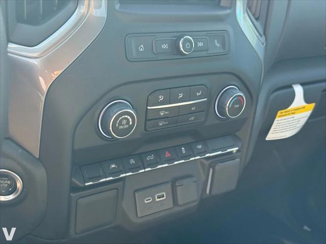 used 2025 Chevrolet Silverado 1500 car, priced at $35,990