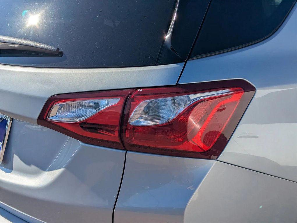 used 2021 Chevrolet Equinox car, priced at $12,995