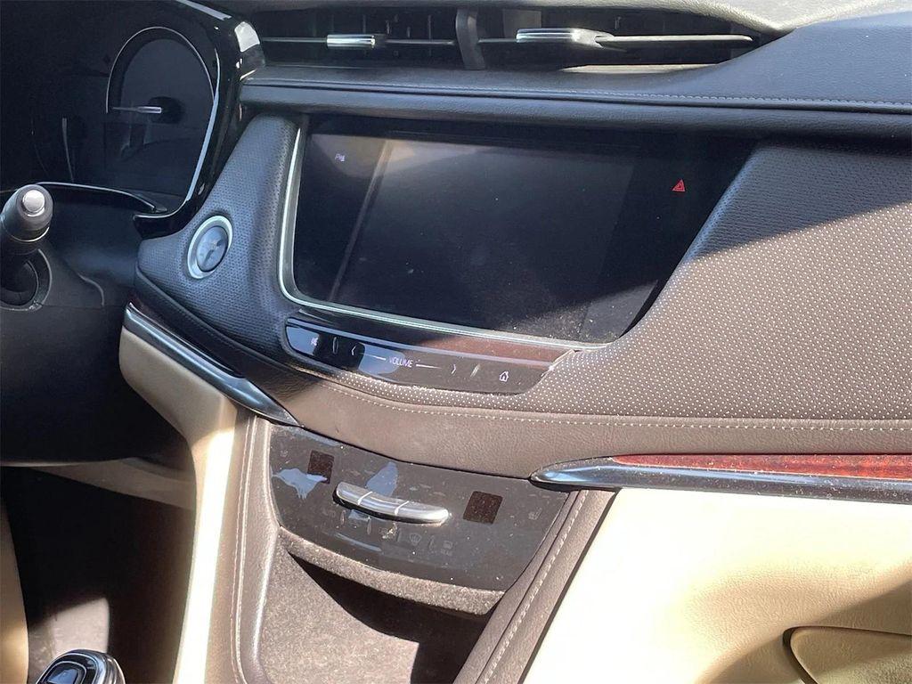 used 2017 Cadillac XT5 car, priced at $13,107