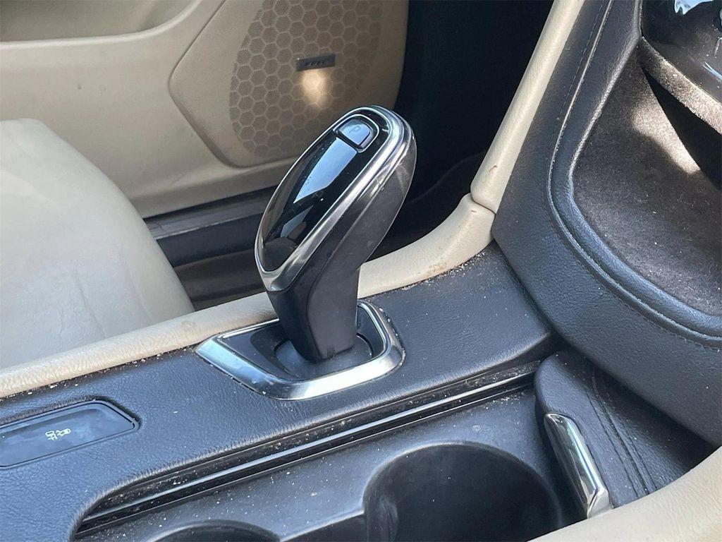 used 2017 Cadillac XT5 car, priced at $13,107