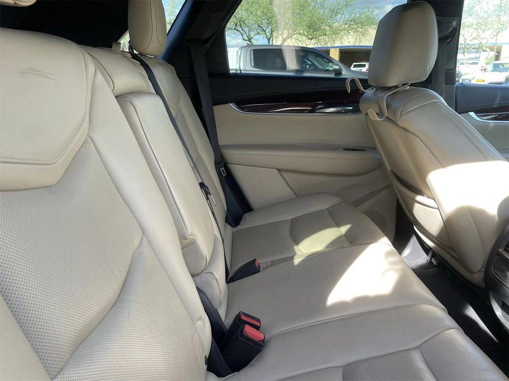 used 2017 Cadillac XT5 car, priced at $13,107