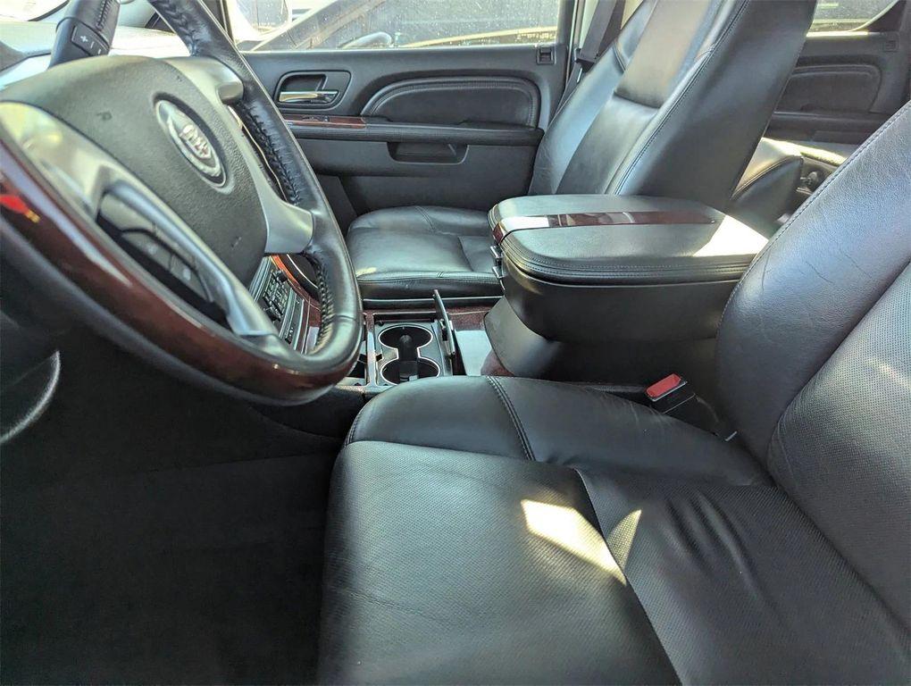 used 2010 Cadillac Escalade ESV car, priced at $15,979