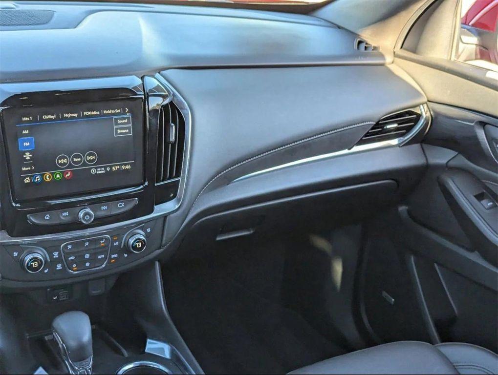 used 2023 Chevrolet Traverse car, priced at $40,858