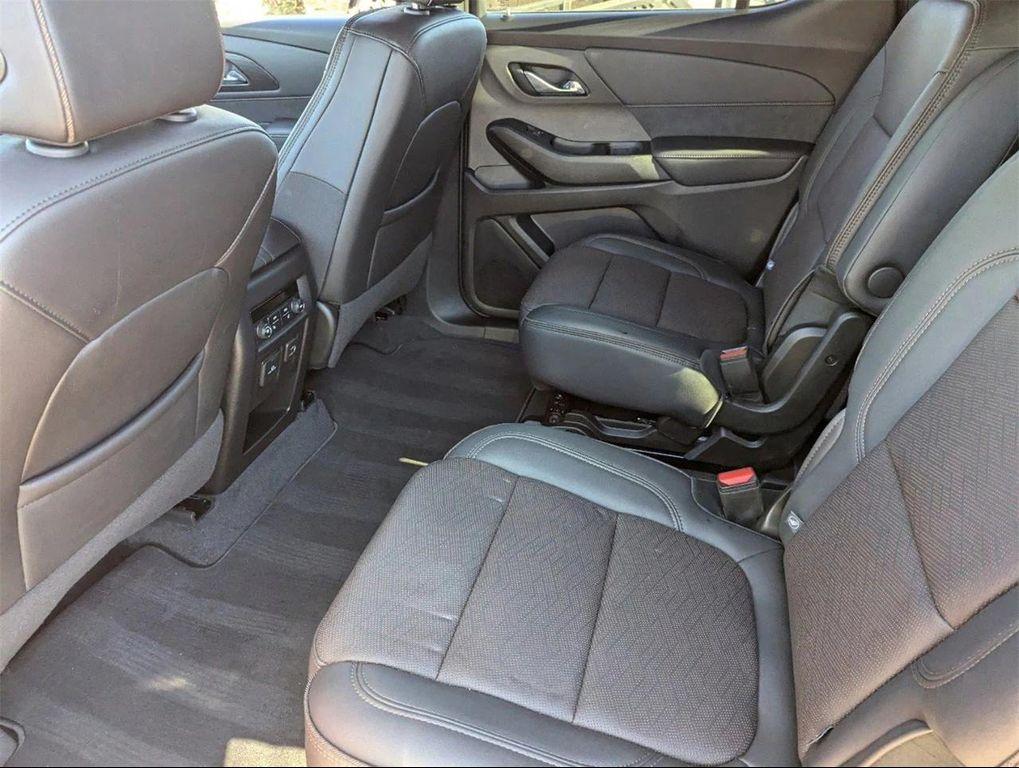 used 2023 Chevrolet Traverse car, priced at $40,858