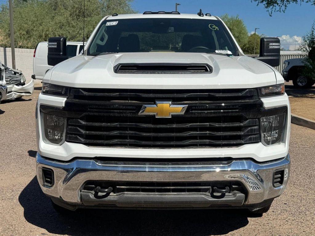 new 2025 Chevrolet Silverado 3500 car, priced at $52,143