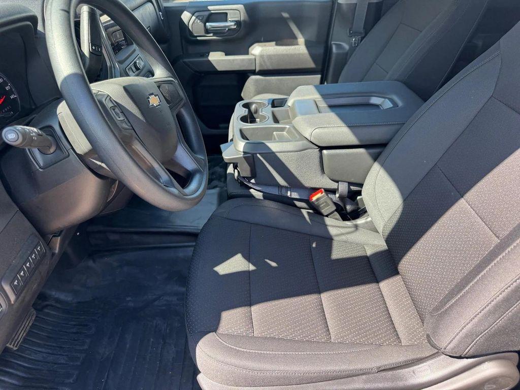 new 2025 Chevrolet Silverado 3500 car, priced at $52,143