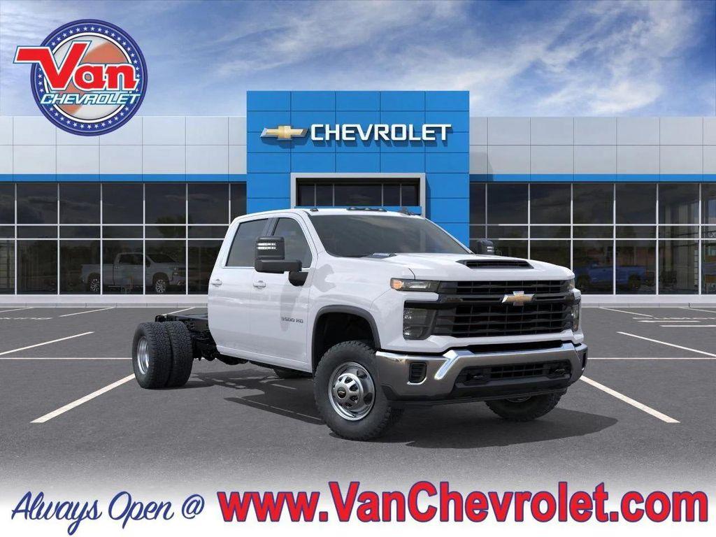 new 2025 Chevrolet Silverado 3500 car, priced at $64,083