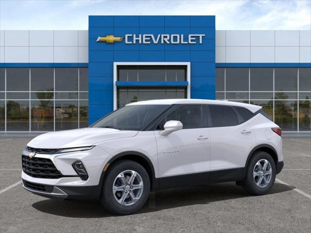 new 2025 Chevrolet Blazer car, priced at $32,640