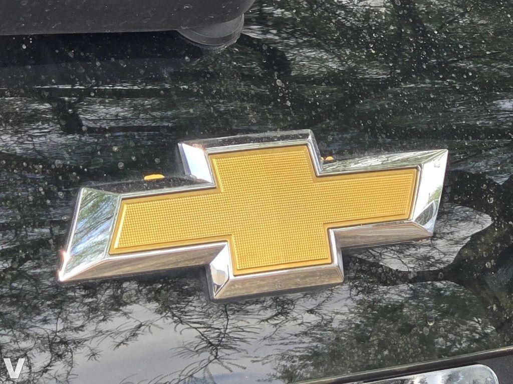 used 2021 Chevrolet Bolt EV car, priced at $14,235