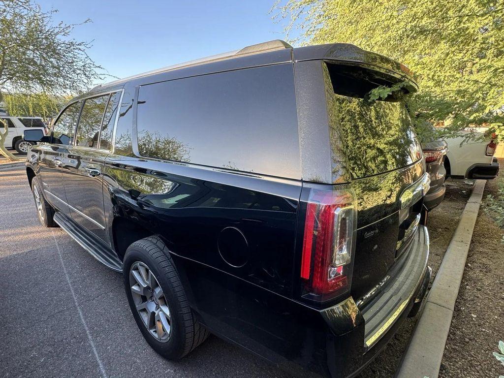 used 2019 GMC Yukon XL car, priced at $7,999