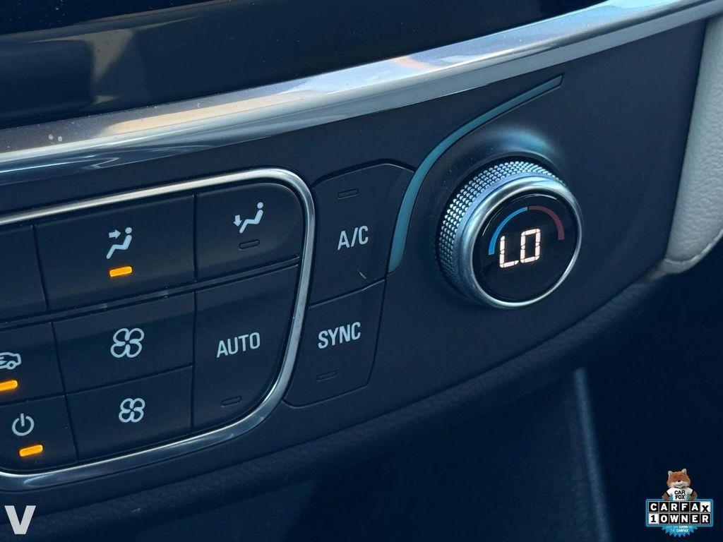 used 2023 Chevrolet Traverse car, priced at $22,526