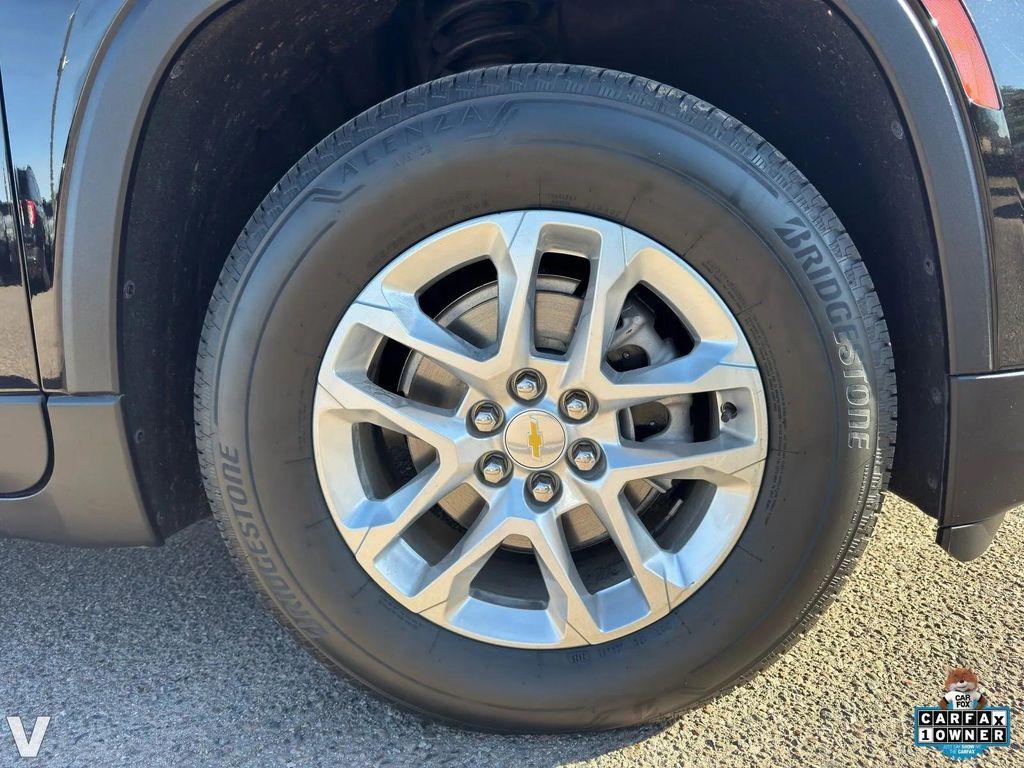 used 2023 Chevrolet Traverse car, priced at $22,526