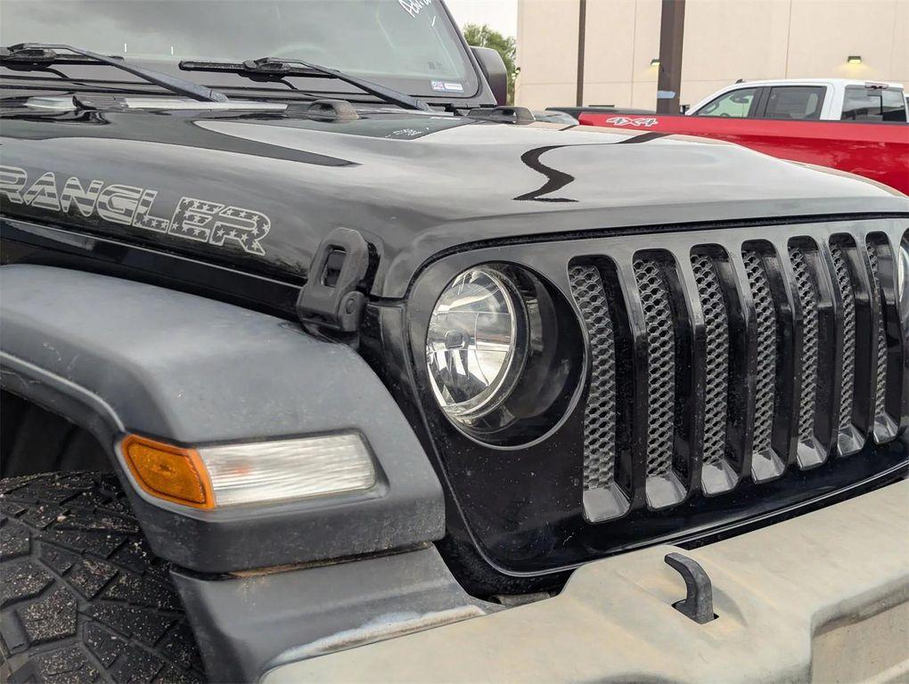 used 2018 Jeep Wrangler Unlimited car, priced at $18,337