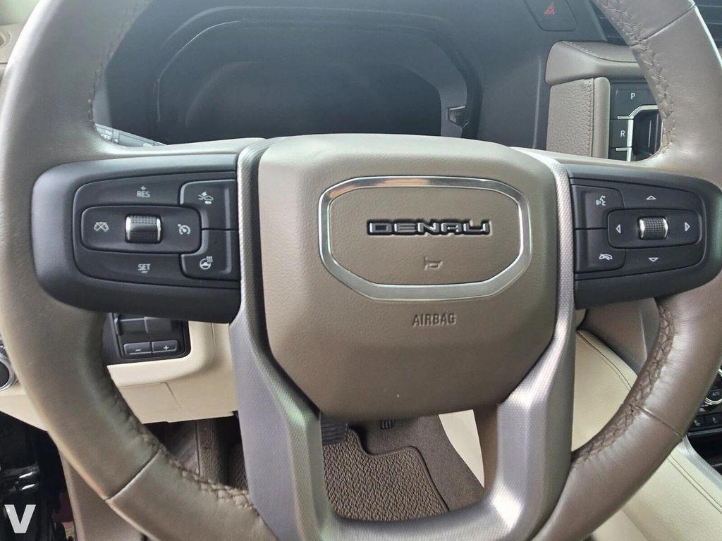 used 2022 GMC Yukon car, priced at $50,999