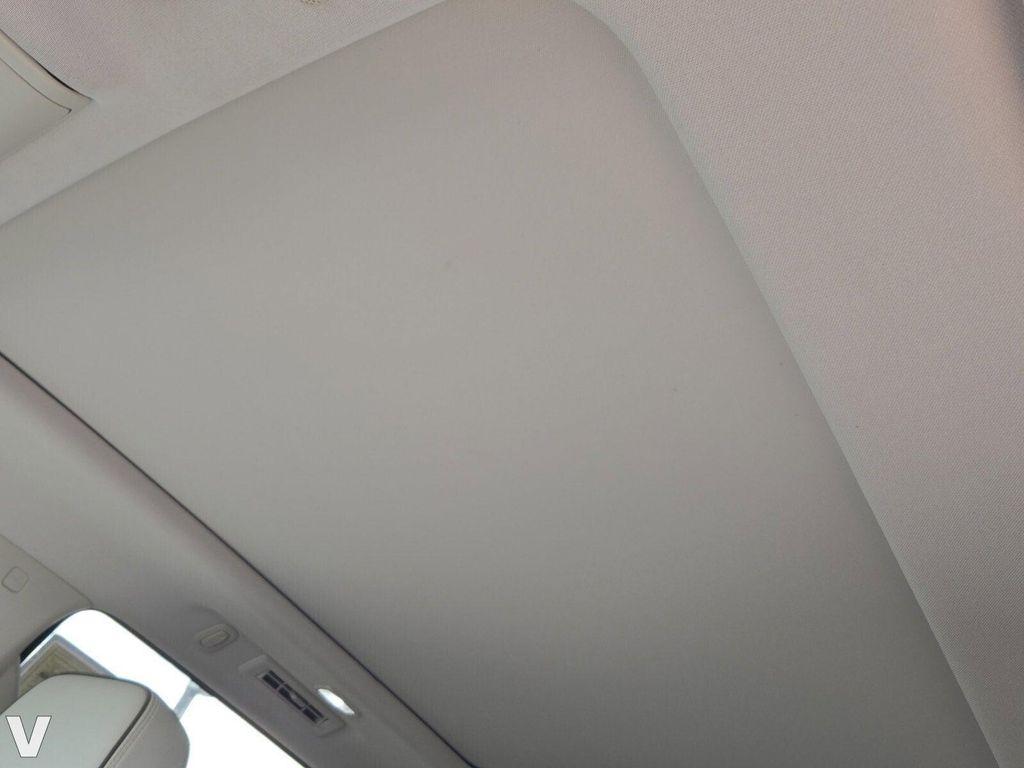 used 2022 GMC Yukon car, priced at $50,999