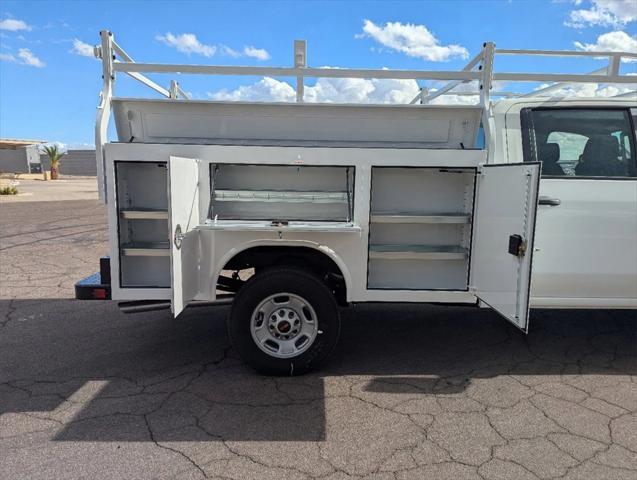 new 2024 GMC Sierra 2500 car, priced at $40,943