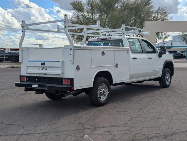 new 2024 GMC Sierra 2500 car, priced at $40,943