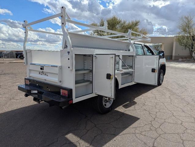 new 2024 GMC Sierra 2500 car, priced at $40,943