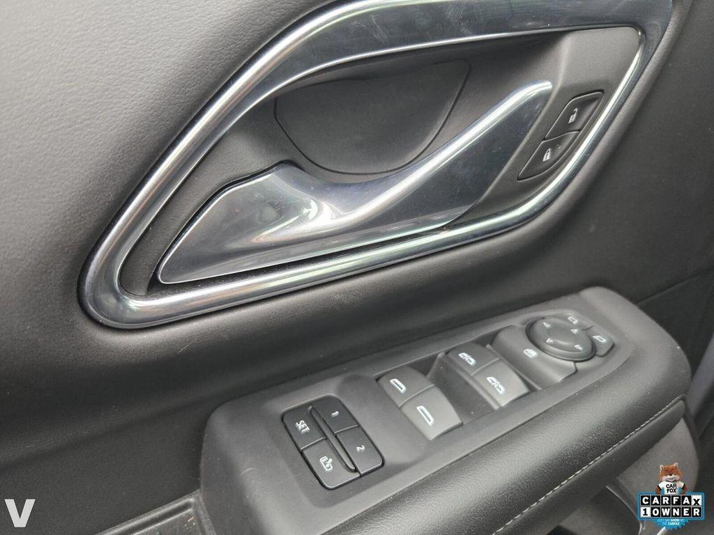 used 2024 Chevrolet Suburban car