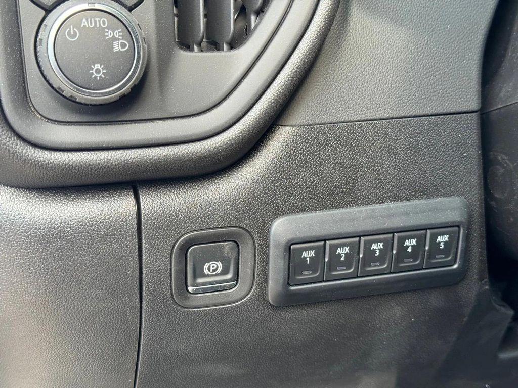 new 2025 Chevrolet Silverado 3500 car, priced at $60,633