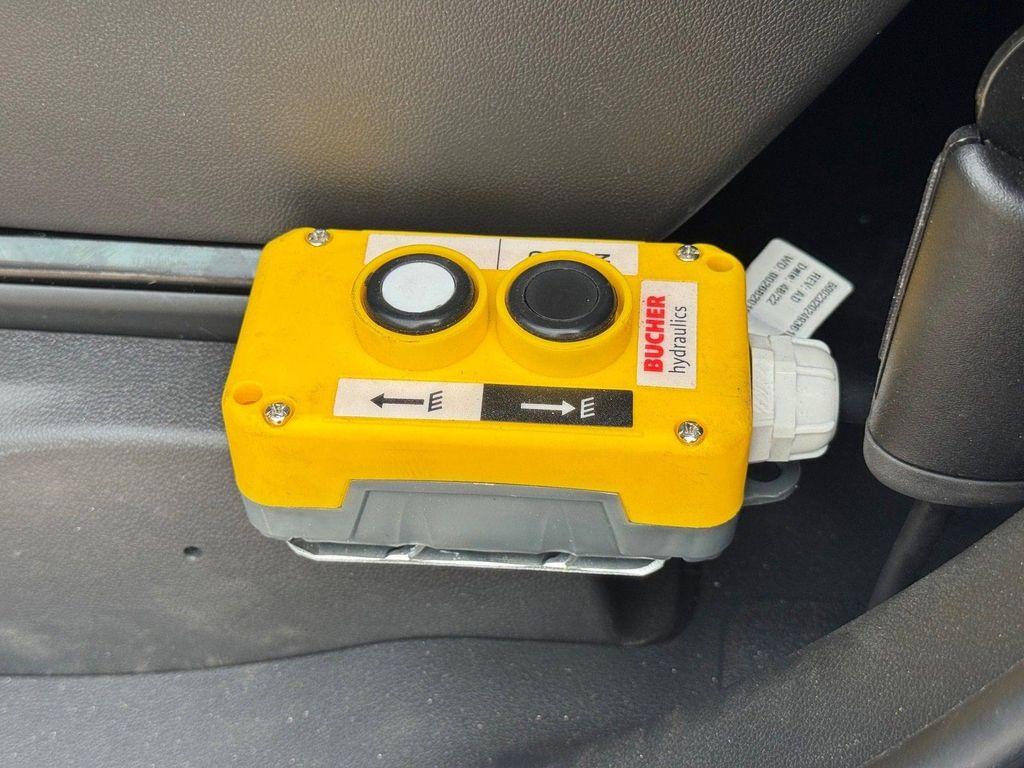 new 2025 Chevrolet Silverado 3500 car, priced at $60,633